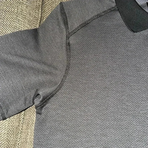 NWOT NORTH FACE Men’s Polo Gray Short Sleeve Shirt Size Small FLASH DRY - Picture 4 of 9